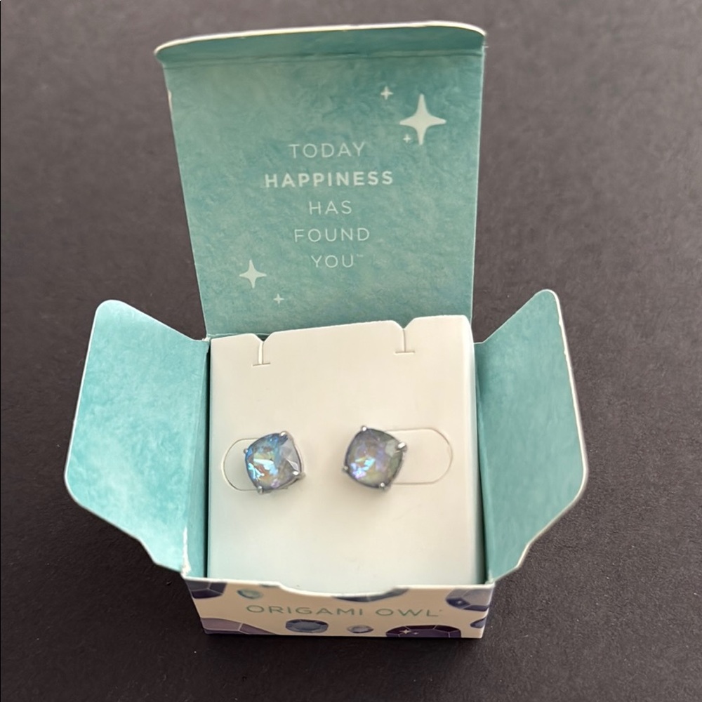 Origami Owl Think Goodness silver Clara stud earrings with serene grey crystals